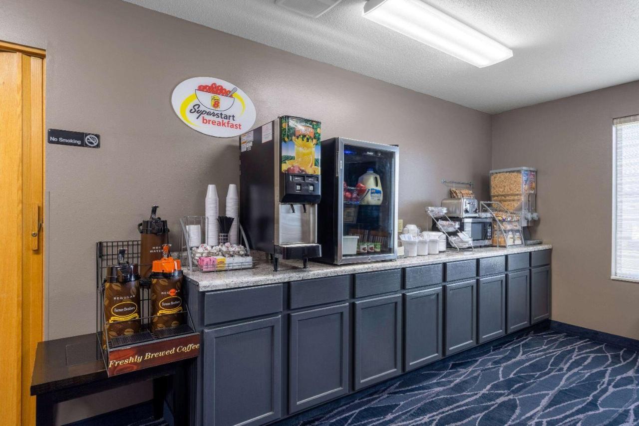 Super 8 By Wyndham Jackson Mn Hotel Kültér fotó